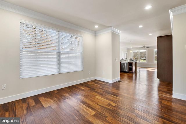 401 LAND 'OR DR, Ruther Glen, VA 22546