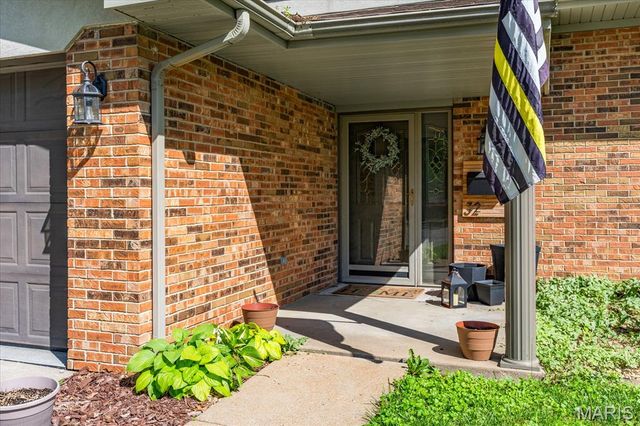 32 Landau Drive, Millstadt, IL 62260