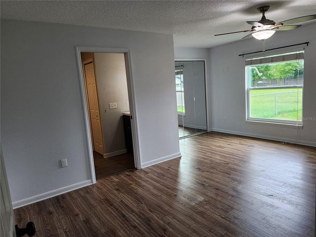 8 POINSETTIA DRIVE, Debary, FL 32713