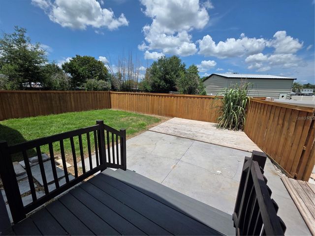 8 POINSETTIA DRIVE, Debary, FL 32713