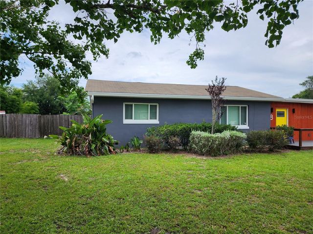 8 POINSETTIA DRIVE, Debary, FL 32713