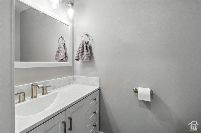 634 W 8300 S, Paradise, UT 84328