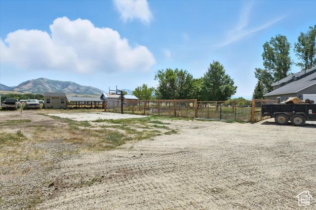 634 W 8300 S, Paradise, UT 84328