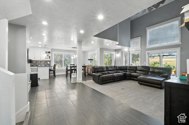 634 W 8300 S, Paradise, UT 84328