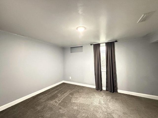 3251 Randolph Street, Waterloo, IA 50702