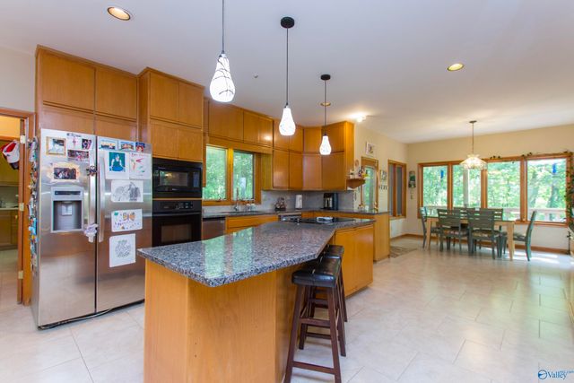 1618 Chandler Road SE, Huntsville, AL 35801