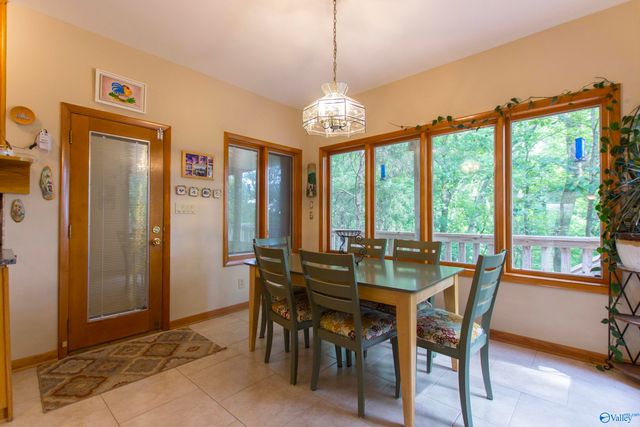 1618 Chandler Road SE, Huntsville, AL 35801