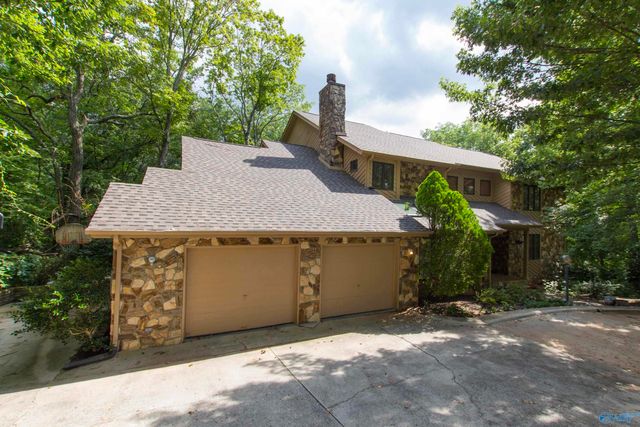 1618 Chandler Road SE, Huntsville, AL 35801