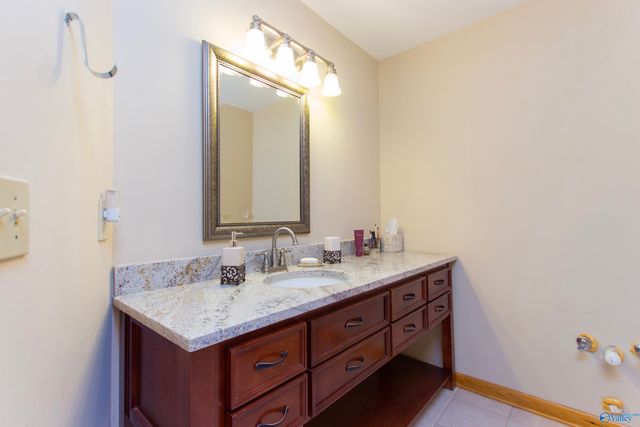 1618 Chandler Road SE, Huntsville, AL 35801