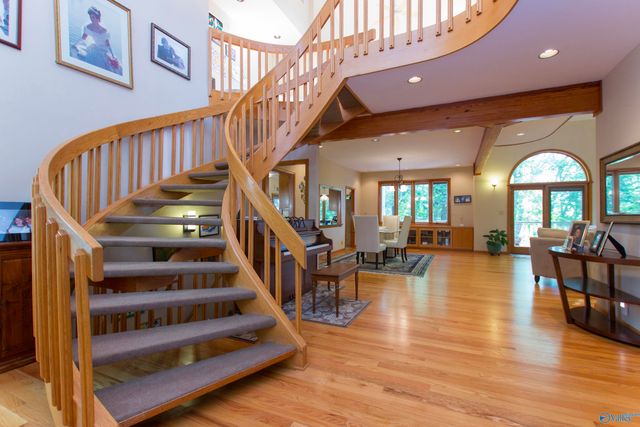 1618 Chandler Road SE, Huntsville, AL 35801