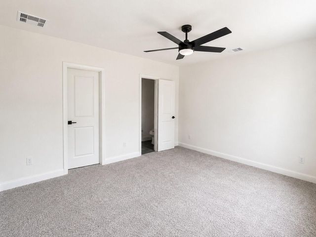806 S Colbert Street, Dayton, TX 77535