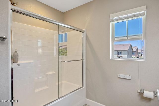 7092 Crimora Avenue, Moorpark, CA 93021