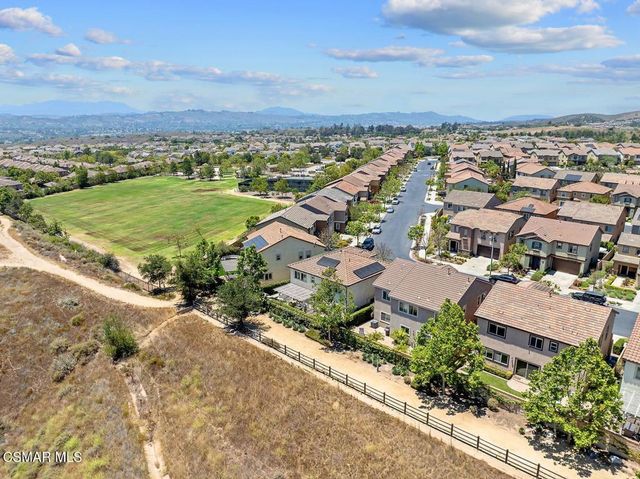 7092 Crimora Avenue, Moorpark, CA 93021