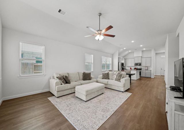5811 Dublin Lane, Pearland, TX 77581