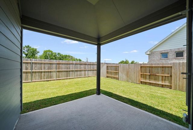 5811 Dublin Lane, Pearland, TX 77581