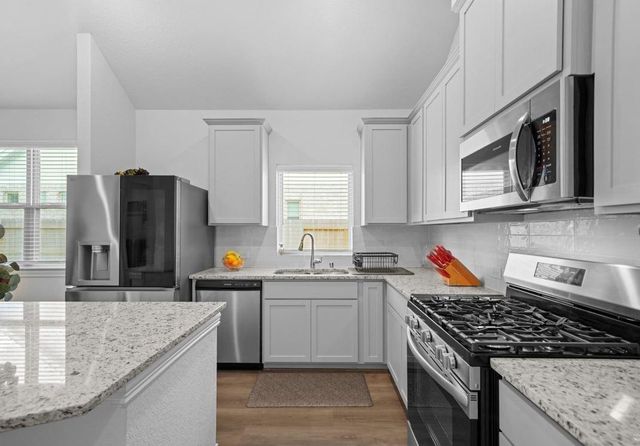 5811 Dublin Lane, Pearland, TX 77581