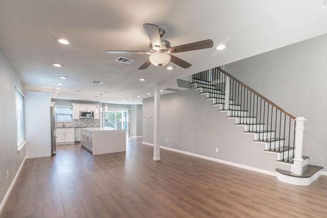 8319 Columbia Falls DR, Round Rock, TX 78681