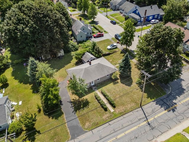 128 Clark St, Worcester, MA 01606