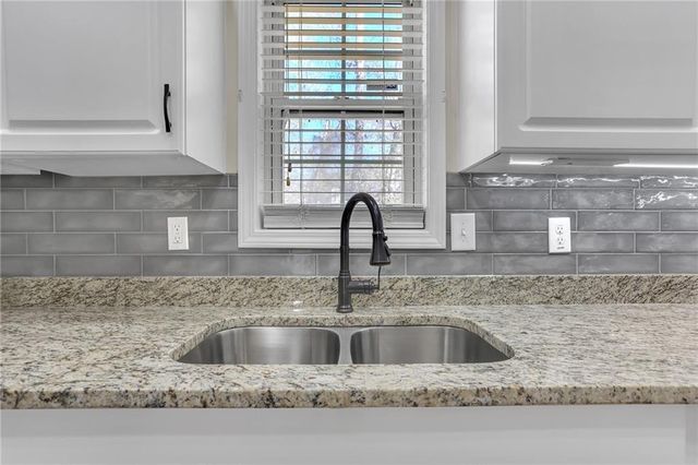 6618 Shady Ridge Lane, Austell, GA 30168