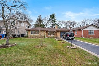 5844 N Lacey Avenue, Chicago, IL 60646