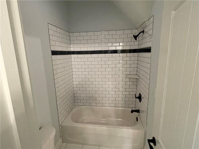 987 Kora SW Drive, Marietta, GA 30064