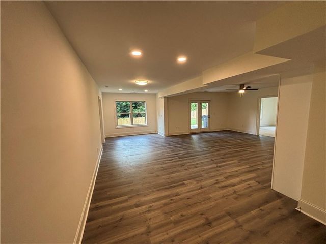 987 Kora SW Drive, Marietta, GA 30064