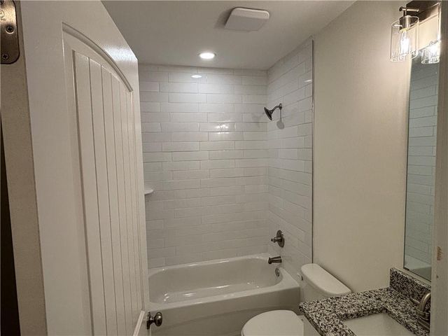 987 Kora SW Drive, Marietta, GA 30064