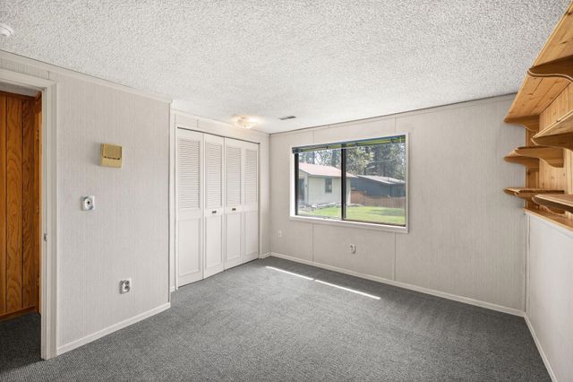 4618 N Ely Rd, Spokane, WA 99212