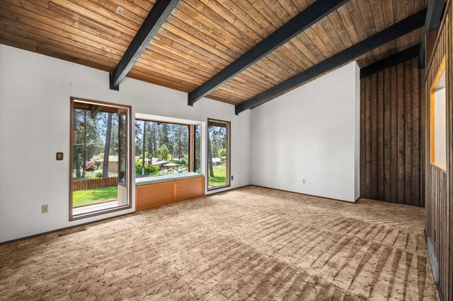 4618 N Ely Rd, Spokane, WA 99212