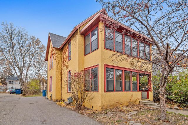 2726 Grand Avenue S, Minneapolis, MN 55408