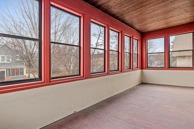 2726 Grand Avenue S, Minneapolis, MN 55408