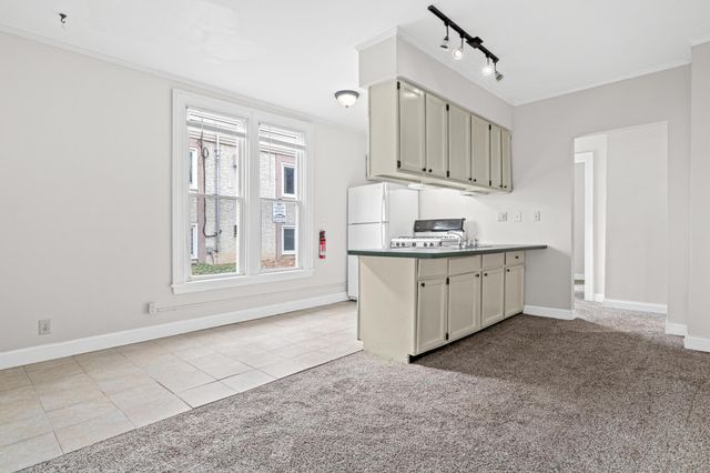 2726 Grand Avenue S, Minneapolis, MN 55408