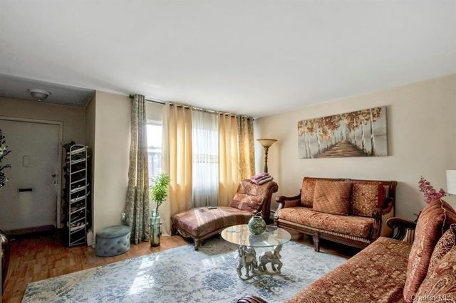 2740 South Road G11, Poughkeepsie, NY 12601