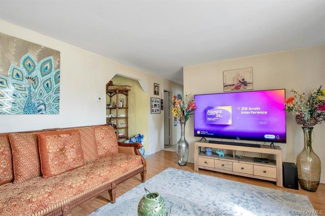 2740 South Road G11, Poughkeepsie, NY 12601