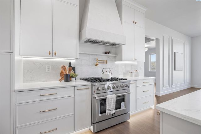 2847 Savanna Ave, Richland, WA 99352