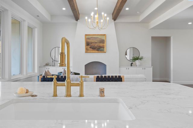 2847 Savanna Ave, Richland, WA 99352