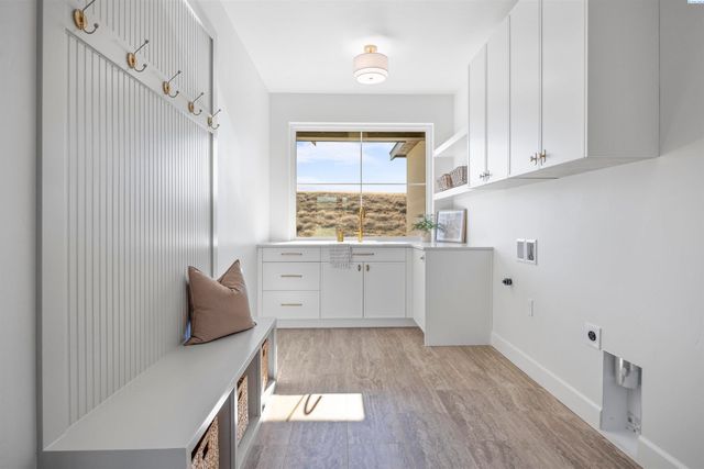 2847 Savanna Ave, Richland, WA 99352