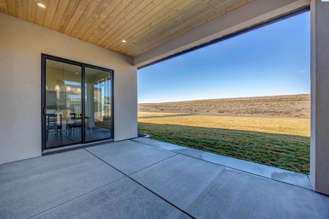 2847 Savanna Ave, Richland, WA 99352