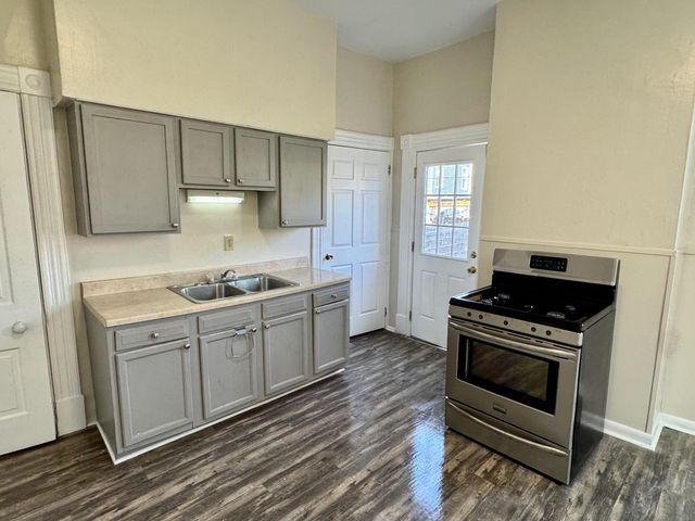 911 Park Avenue, Newport, KY 41071