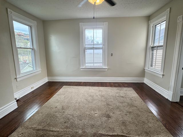 911 Park Avenue, Newport, KY 41071