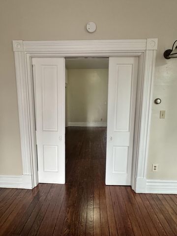 911 Park Avenue, Newport, KY 41071