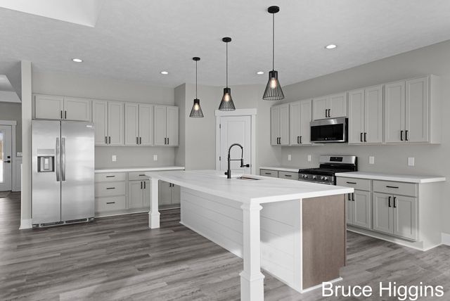 8516 Warner Street, Allendale Twp, MI 49401