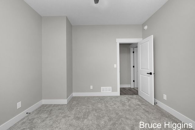 8516 Warner Street, Allendale Twp, MI 49401