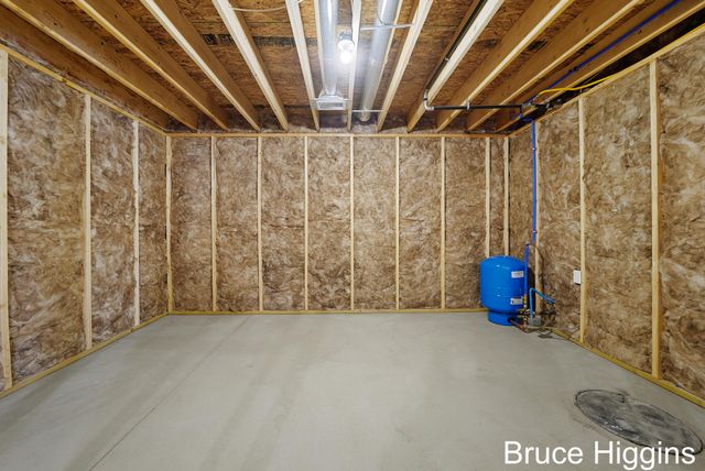 8516 Warner Street, Allendale Twp, MI 49401