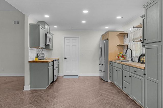 1401 14TH STREET, Clermont, FL 34711