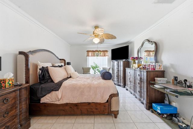 1842 SW Penrose Avenue, Port St. Lucie, FL 34953