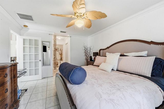 1842 SW Penrose Avenue, Port St. Lucie, FL 34953