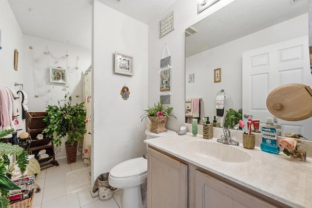 1842 SW Penrose Avenue, Port St. Lucie, FL 34953