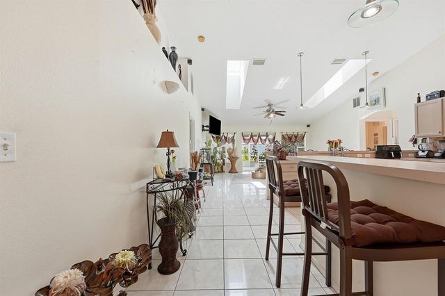 1842 SW Penrose Avenue, Port St. Lucie, FL 34953