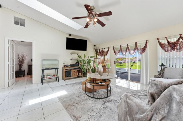 1842 SW Penrose Avenue, Port St. Lucie, FL 34953